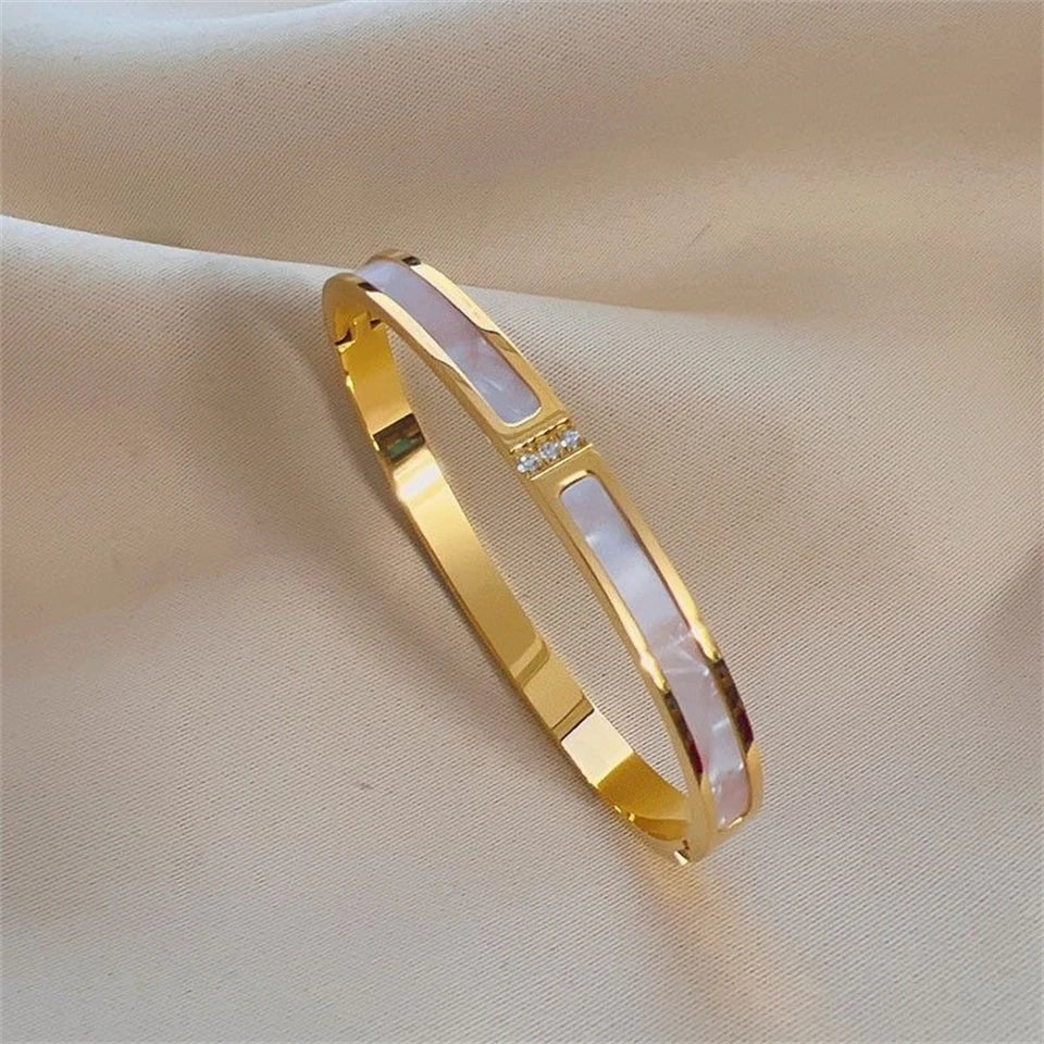 Zenoya Jewelry