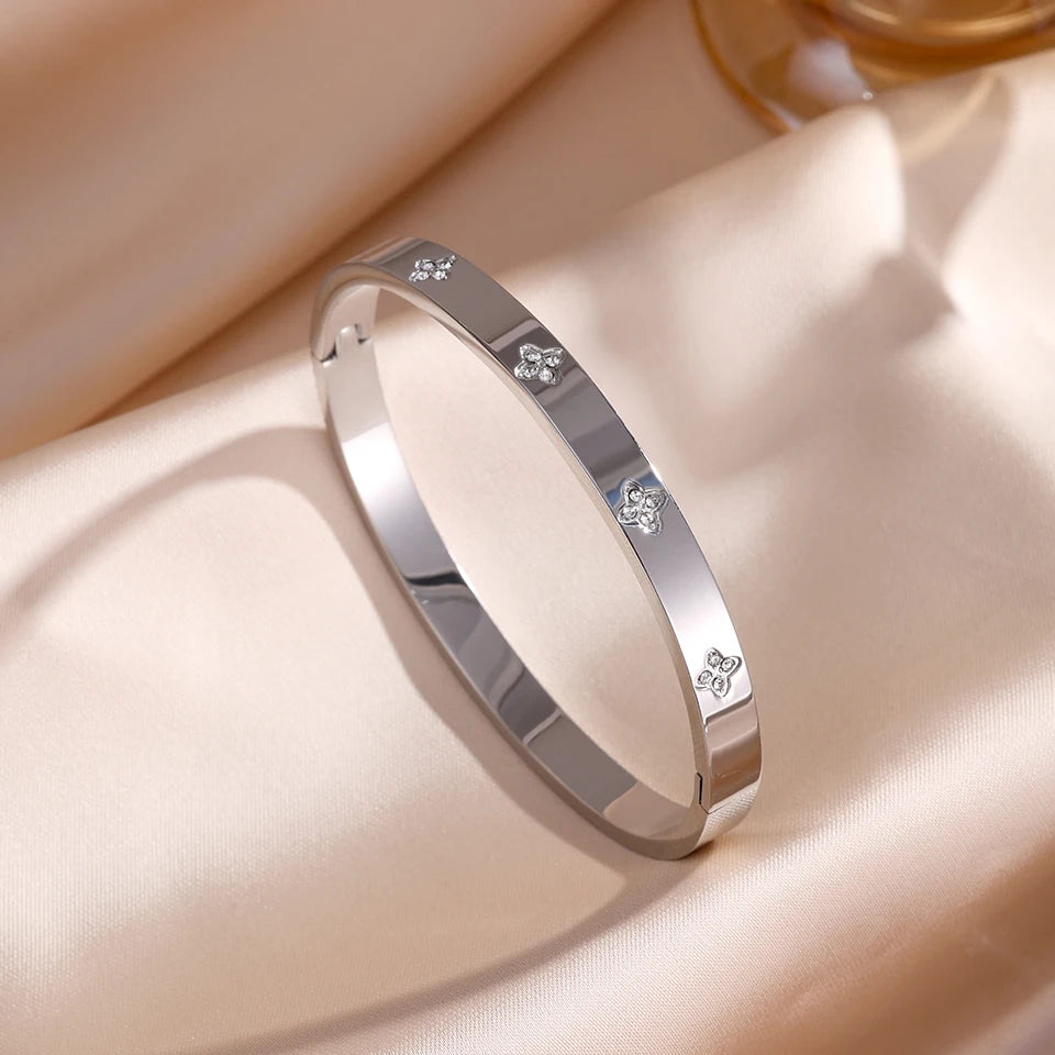 Zenoya Jewelry