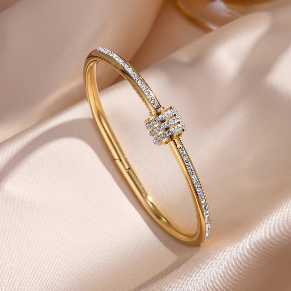 Zenoya Jewelry