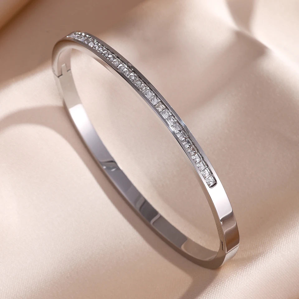 Zenoya Jewelry